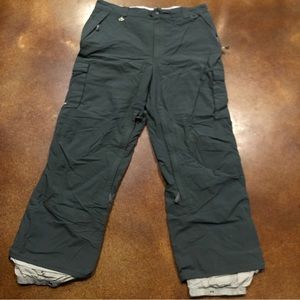 686 Unisex Snow Pants for Ski or Snowboarding Sz L